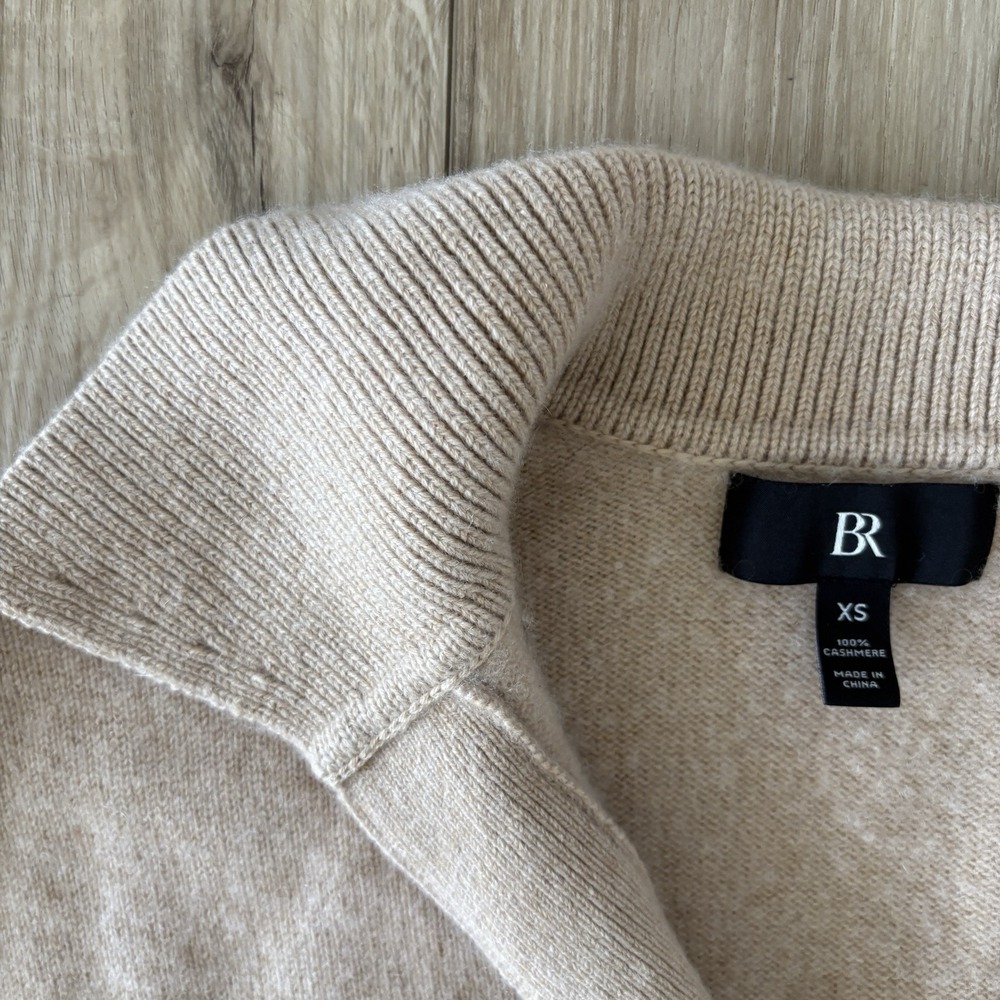 BANANA REPUBLIC Beige Cashmere V Neck Johnny Collar Sweater Size XS - Picture 3 of 6